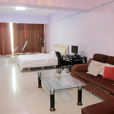 Taohuayuan Apartment Hotel Наньнин Экстерьер фото