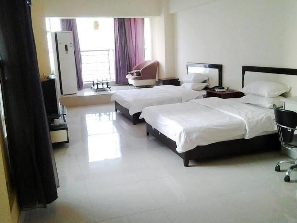 Taohuayuan Apartment Hotel Наньнин Экстерьер фото