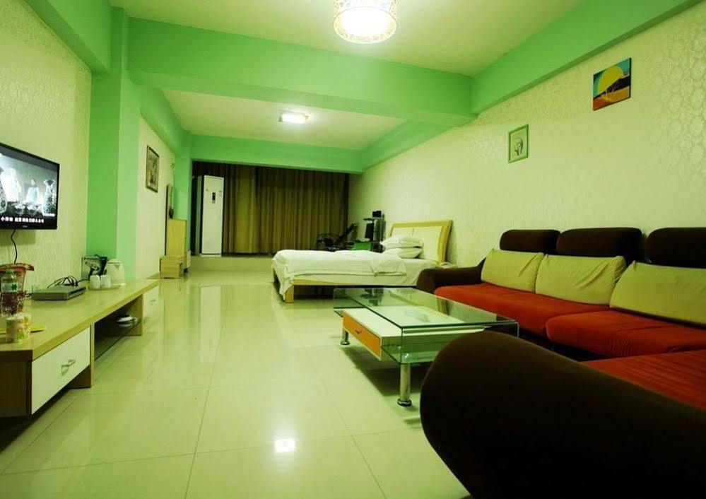 Taohuayuan Apartment Hotel Наньнин Экстерьер фото