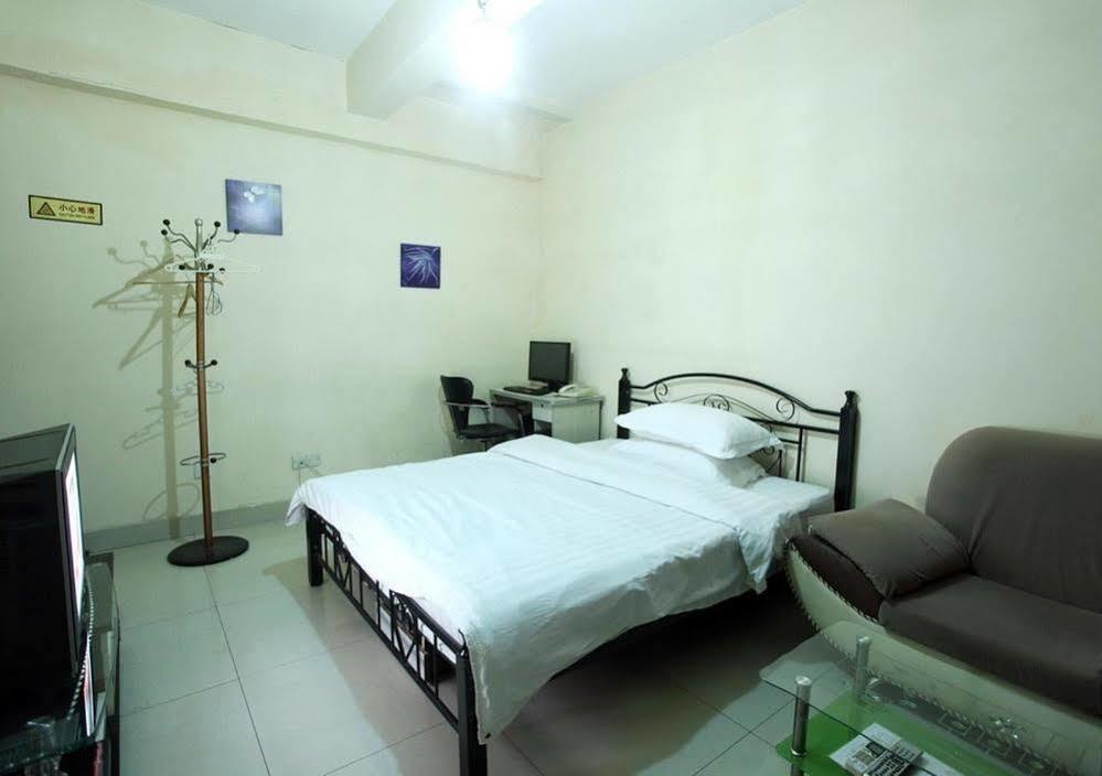 Taohuayuan Apartment Hotel Наньнин Экстерьер фото